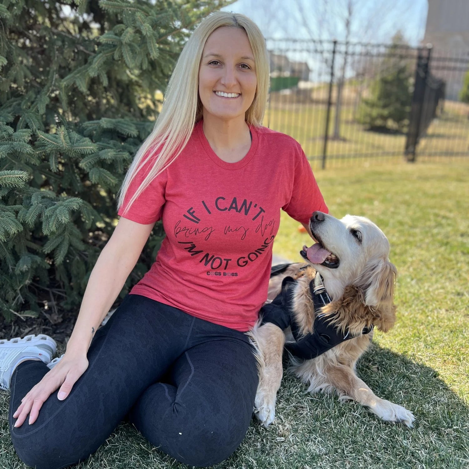 If I Can't Bring My Dog I'm Not Going T-Shirt